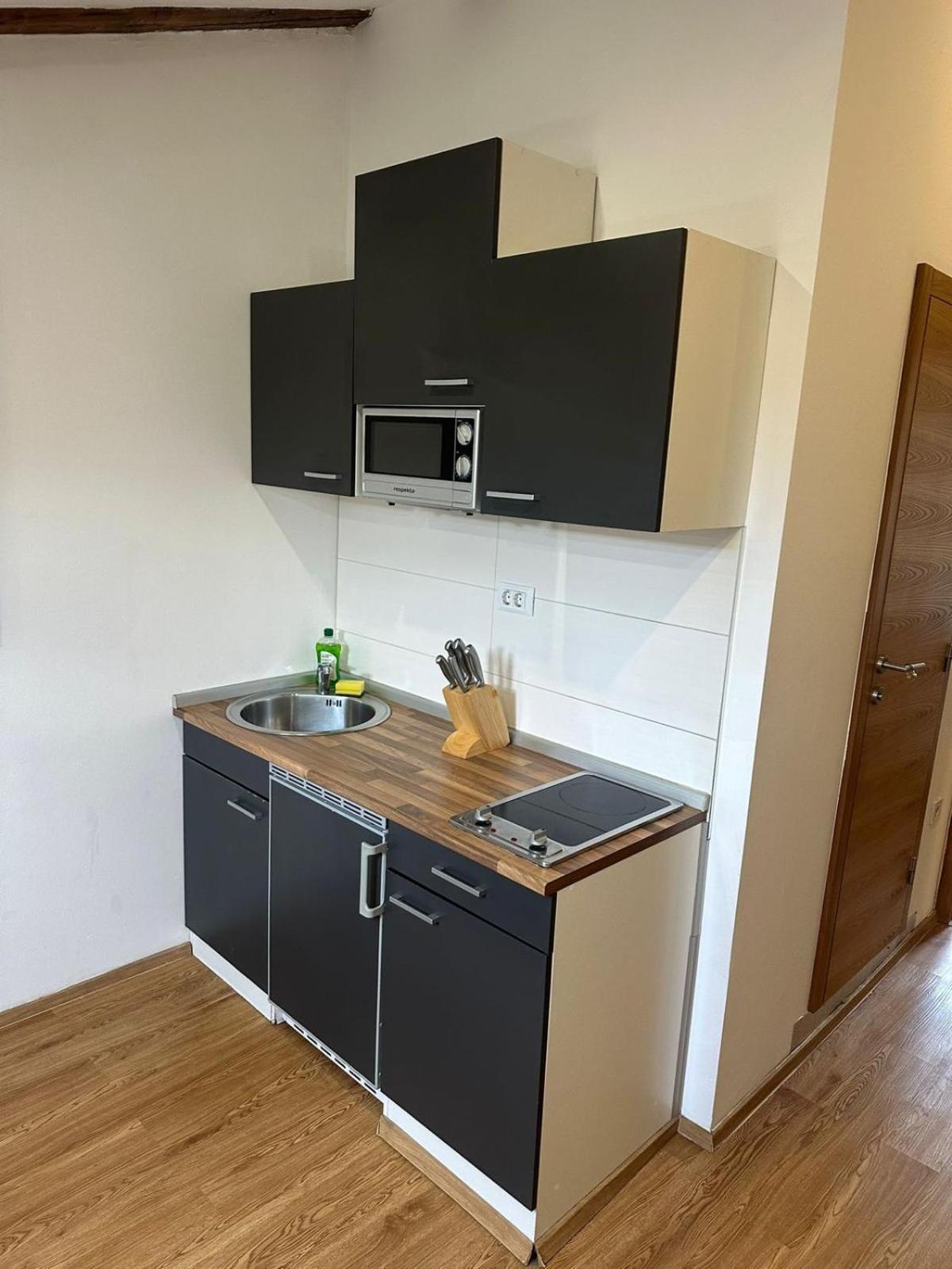 Apartment In The Heart Of 普拉 外观 照片